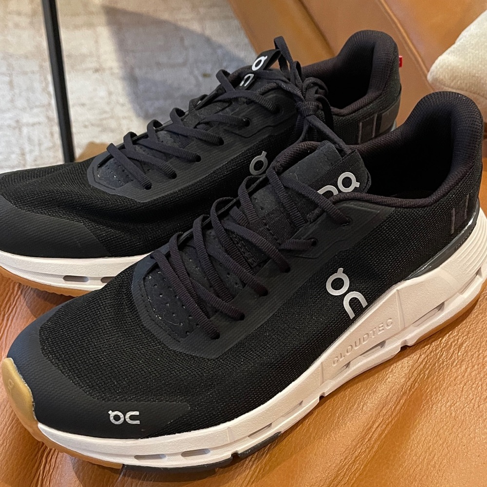On Running Women’s  Black and White Sneakers